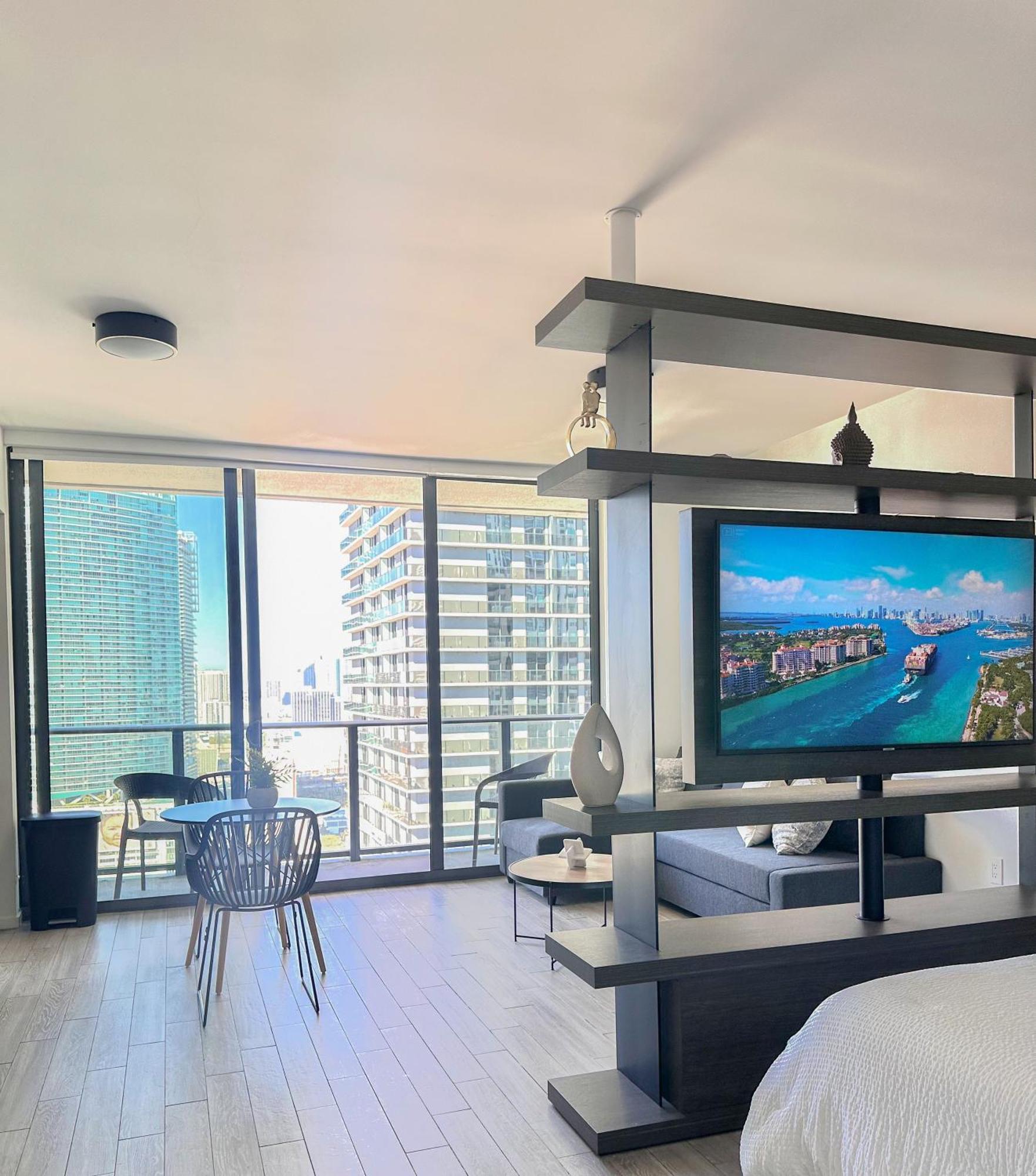 Apartamento Luxury Loft- Free Parking- Ocean View, Brickell Downtown Miami